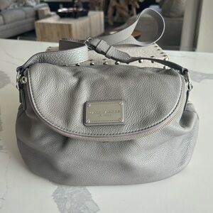 Mark Jacobs gray leather purse. Authentic